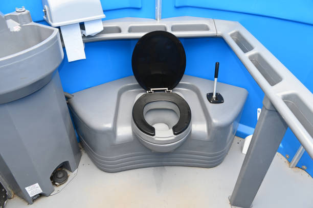 Best Portable restroom trailer rental  in Brisbane, CA